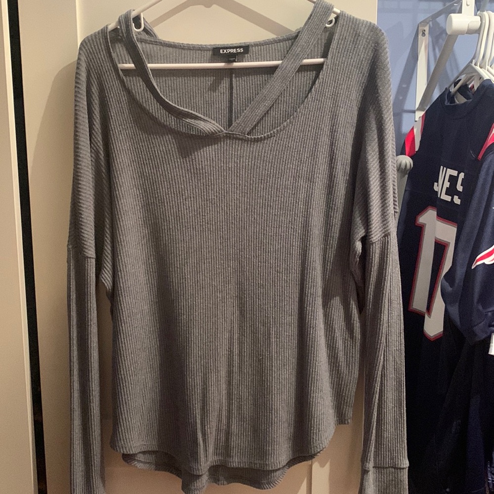 Gray Express Long Sleeve Top! SIZE SMALL!